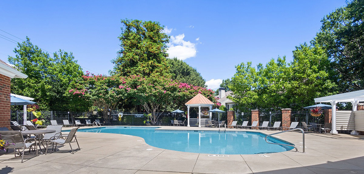 Poolside at Enclave at Crossroads