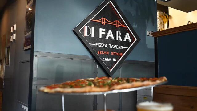 Local Favorite: Pizza Night 🍕❤️😋

Need dinner plans?

Grab a slice from one of the amazing local pizza spots near The Enclave at Crossroads and enjoy a relaxing evening at home.

Tell us your favorite pizza topping below!