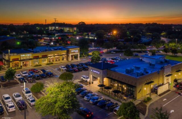 📍 Exploring Raleigh

One of the best parts of living at The Enclave at Crossroads is being close to shopping, dining, and entertainment.

What's your favorite nearby spot?